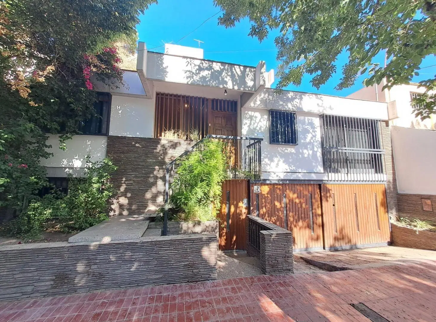 Casa en B° Bombal - Apta estudio y oficinas - APTA CREDITO 4