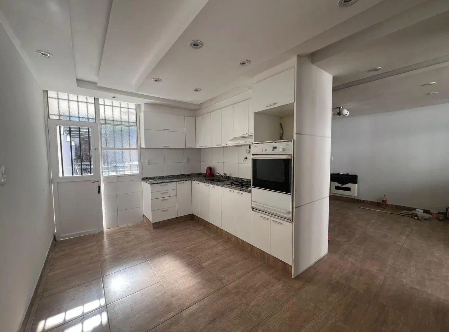 CASA EN VENTA – VILLA NUEVA 4