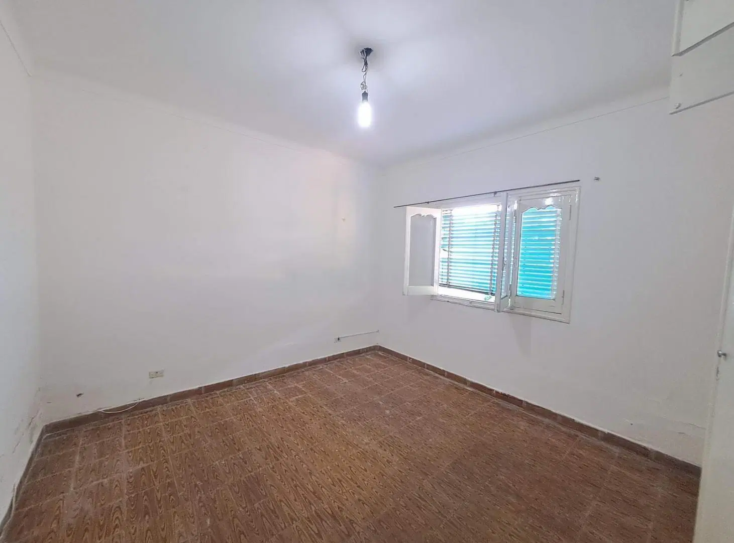 Casa en Venta - APTA CREDITO HIPOTECARIO - 3 dormitorios. Ideal consultorio 8