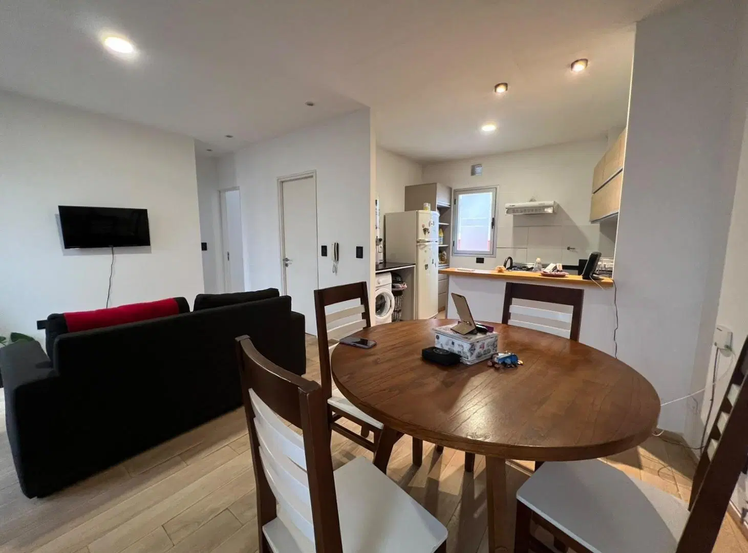 Venta Moderno Departamento en Sexta Sección 4