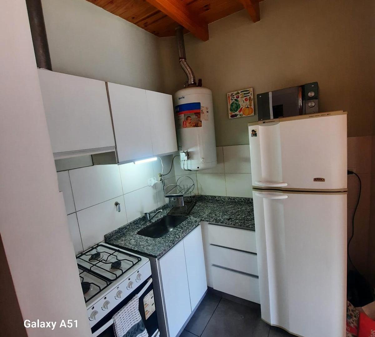Foto de Departamento en alquiler 2 habitaciones B° Inka, imagen 3