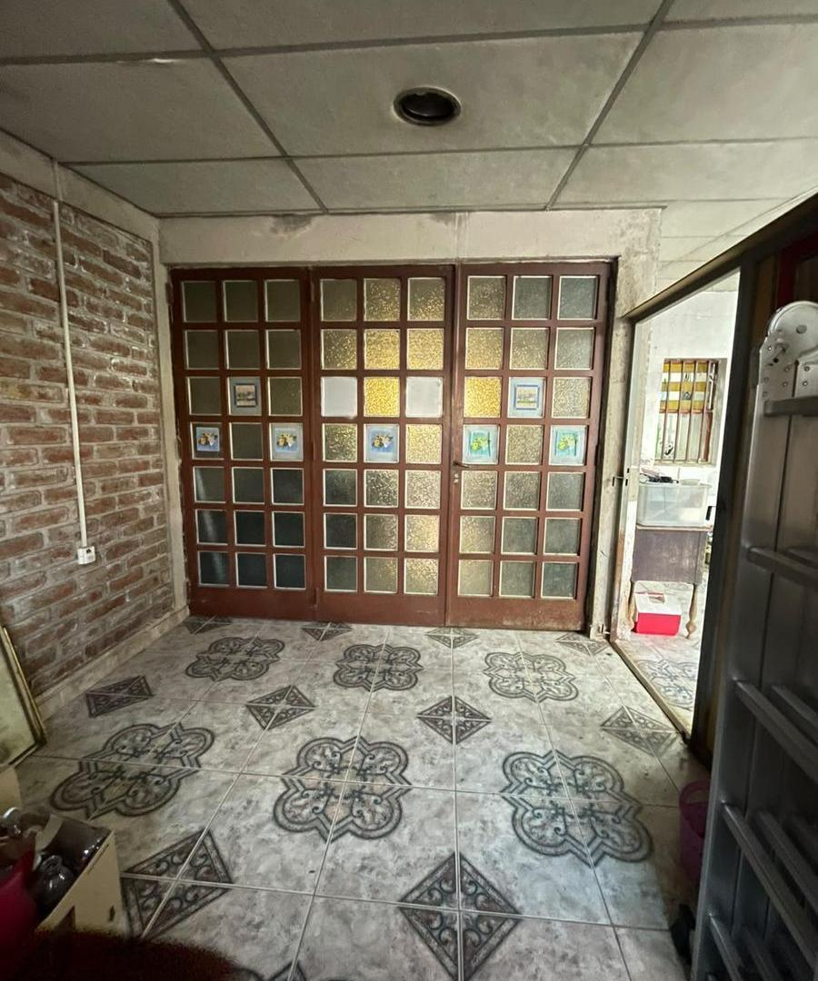 Foto de Casa a reciclar 4 dormitorios- godoy cruz, imagen 1