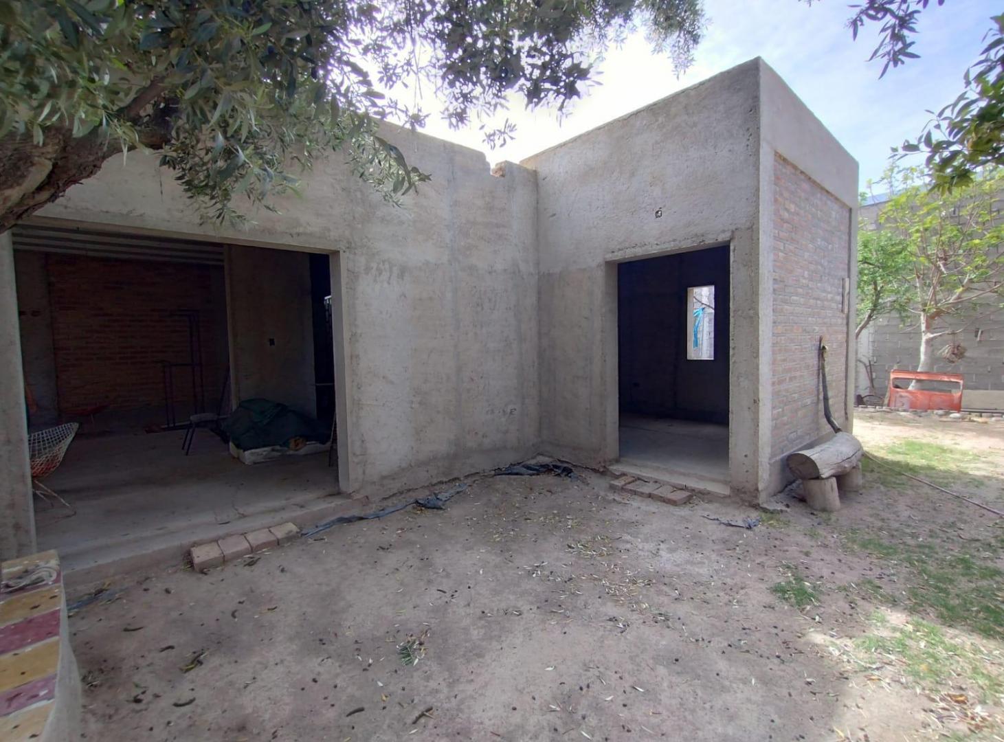 Construcción Gruesa en Venta