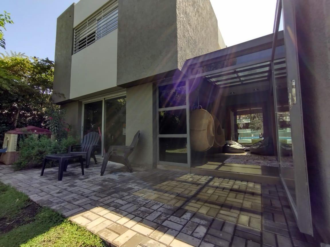 Foto de Casa en venta 4 dormitorios y terraza en Chacras de Coria Mendoza, imagen 5