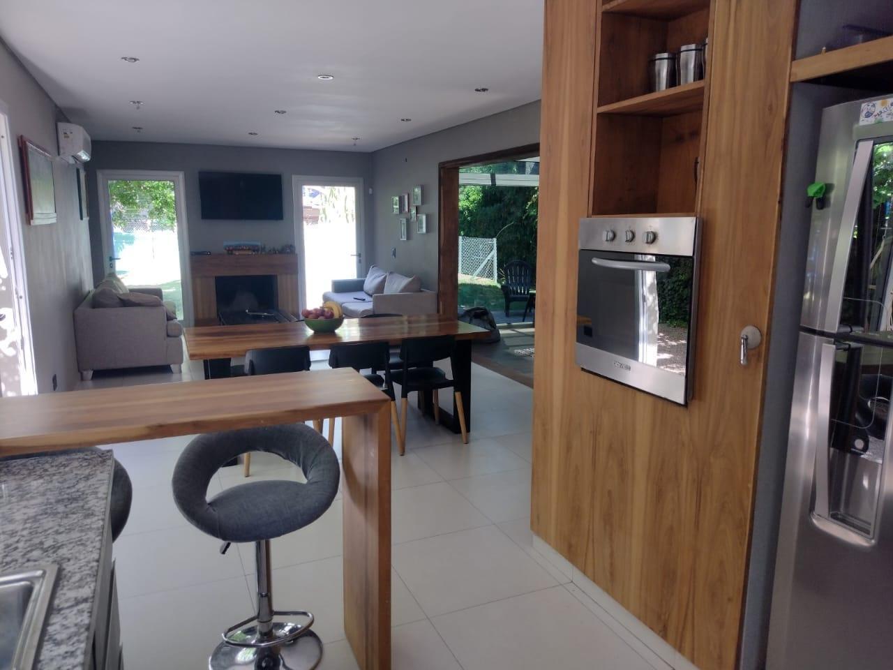 Foto de Casa en venta 4 dormitorios y terraza en Chacras de Coria Mendoza, imagen 3