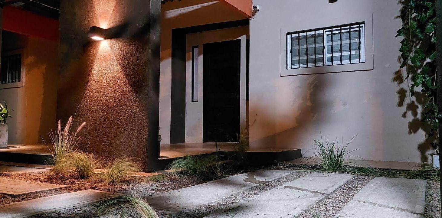 Foto de Hermosa Casa de Categoria en Rodeo del Medio | Gran parque con piscina, imagen 1