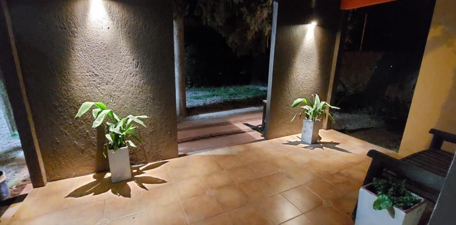 Foto de Hermosa Casa de Categoria en Rodeo del Medio | Gran parque con piscina, imagen 2