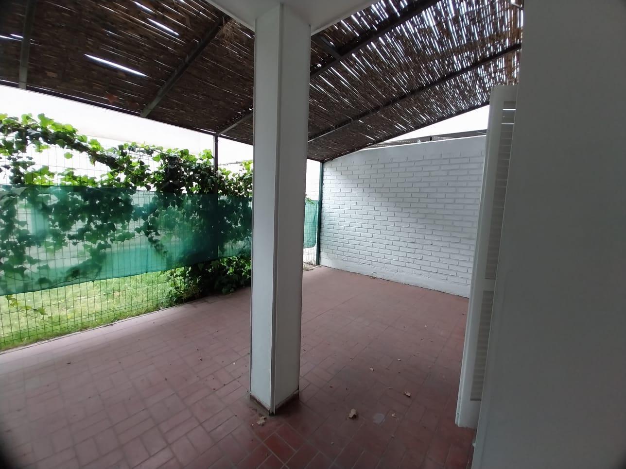Foto de Alquiler departamento ideal oficinas o consultorios, Mitre a 2 cuadras, imagen 1