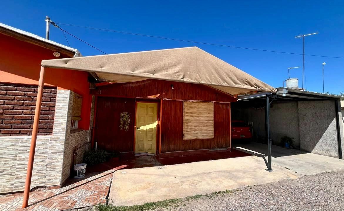 Foto de Casa confortable de 3 dormitorios, cochera y patio en Cruz de Piedra, imagen 4