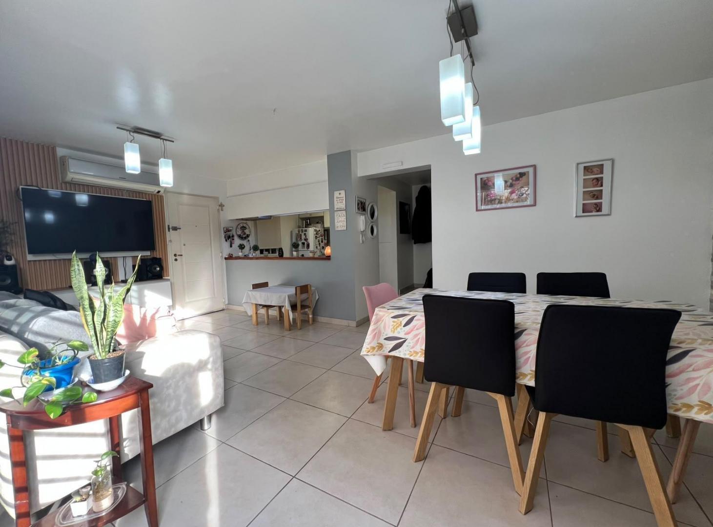 Foto de VENTA AMPLIO Y LUMINOSO DUPLEX EN CUARTA OESTE, imagen 5