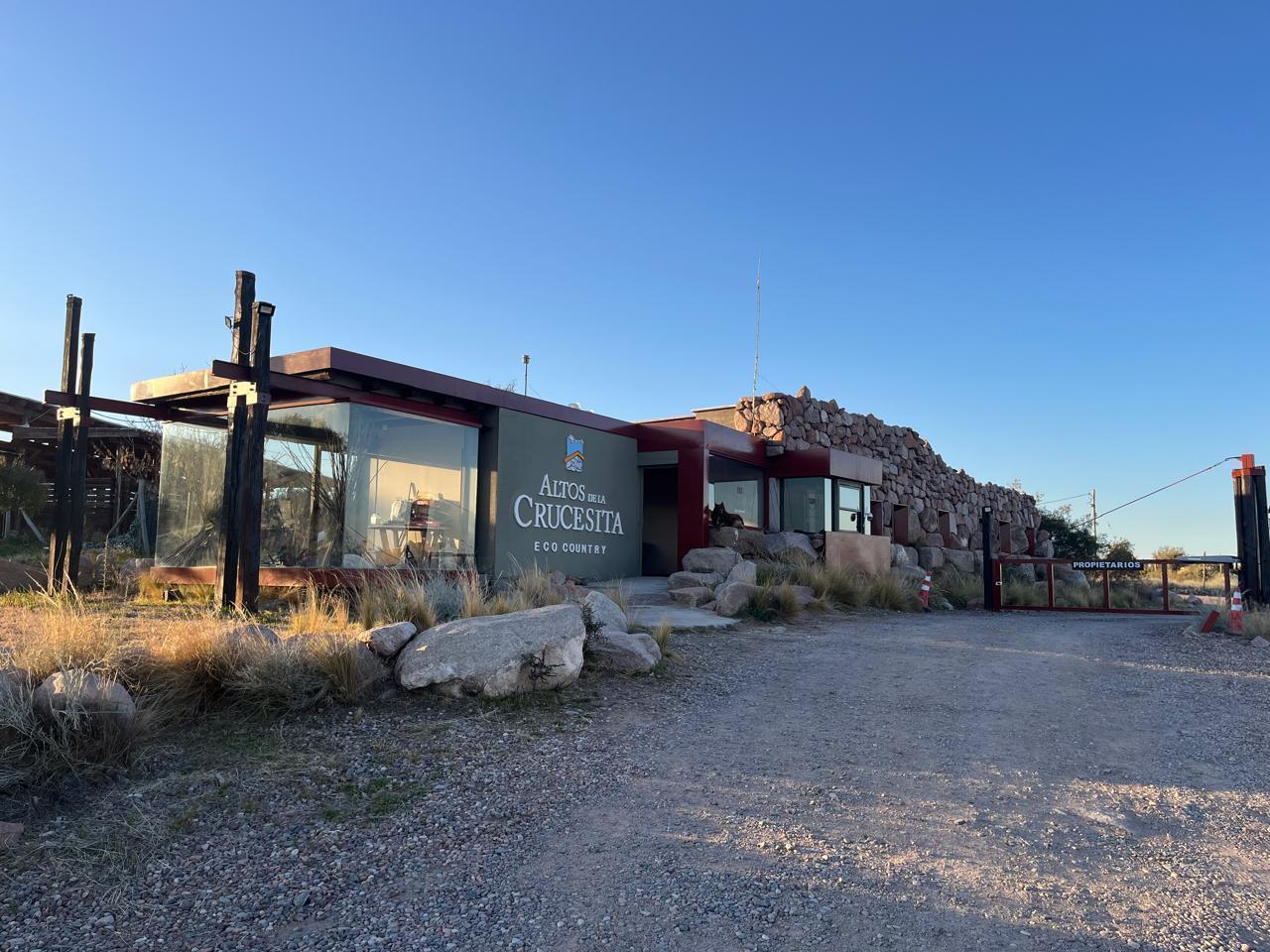 Foto de VENTA DE TERRENO 4300M2 ALTOS DE LA CRUCESITA ECO COUNTRY, imagen 1