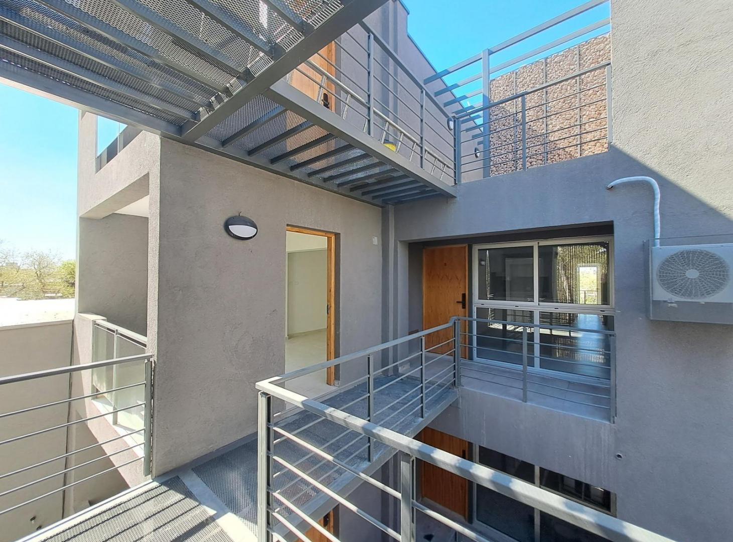 Foto de VENTA - Departamento 1 dormitorio a estrenar - BOMBAL, imagen 1
