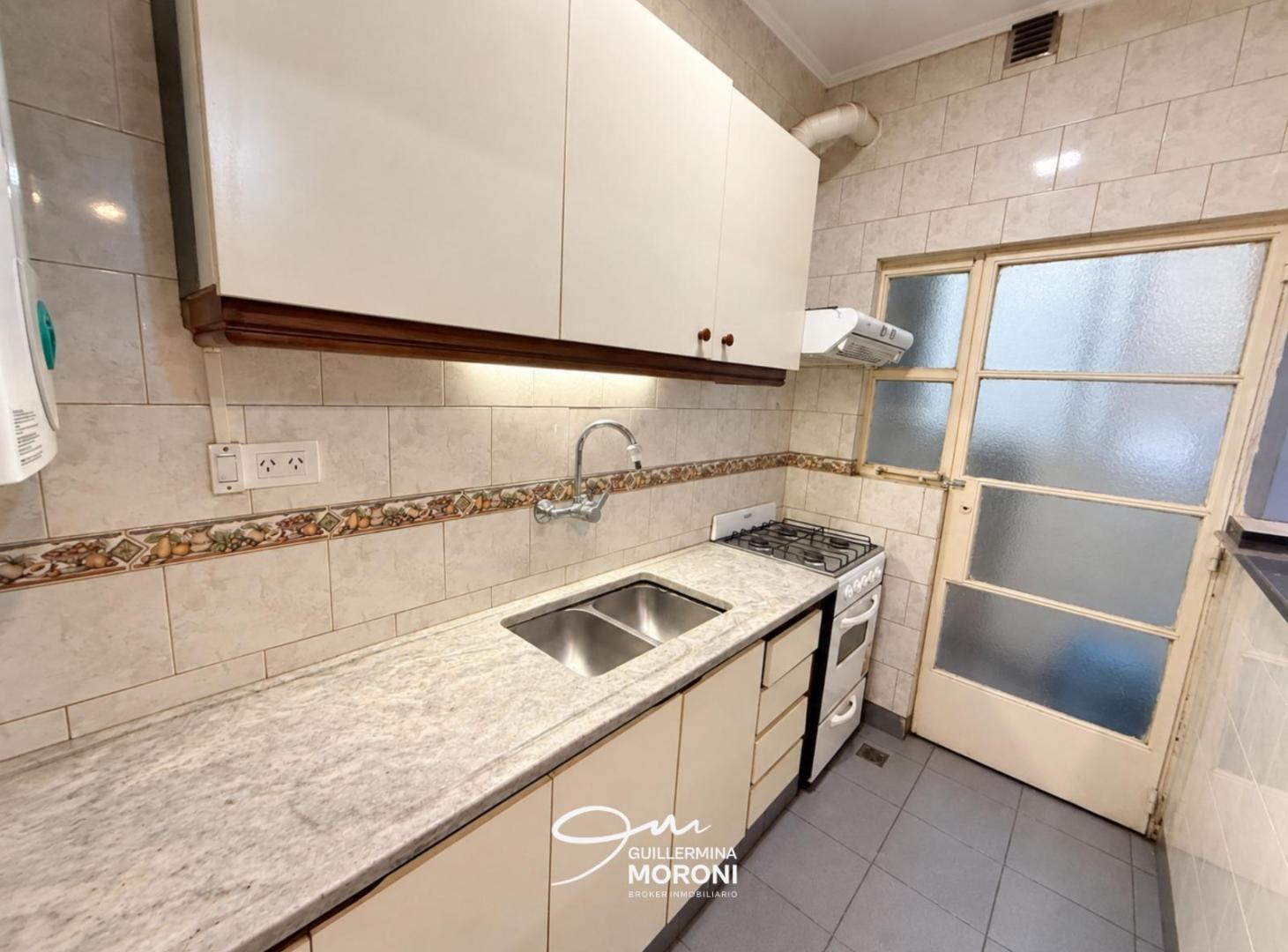 Foto de Departamento de dos ambientes a la calle con balcón, zona Plaza Colón, imagen 3
