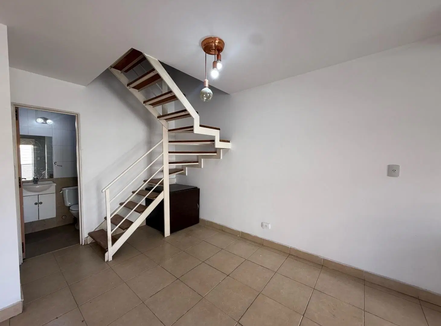 Departamento un dormitorio, lavadero, balcon, lourdes 5