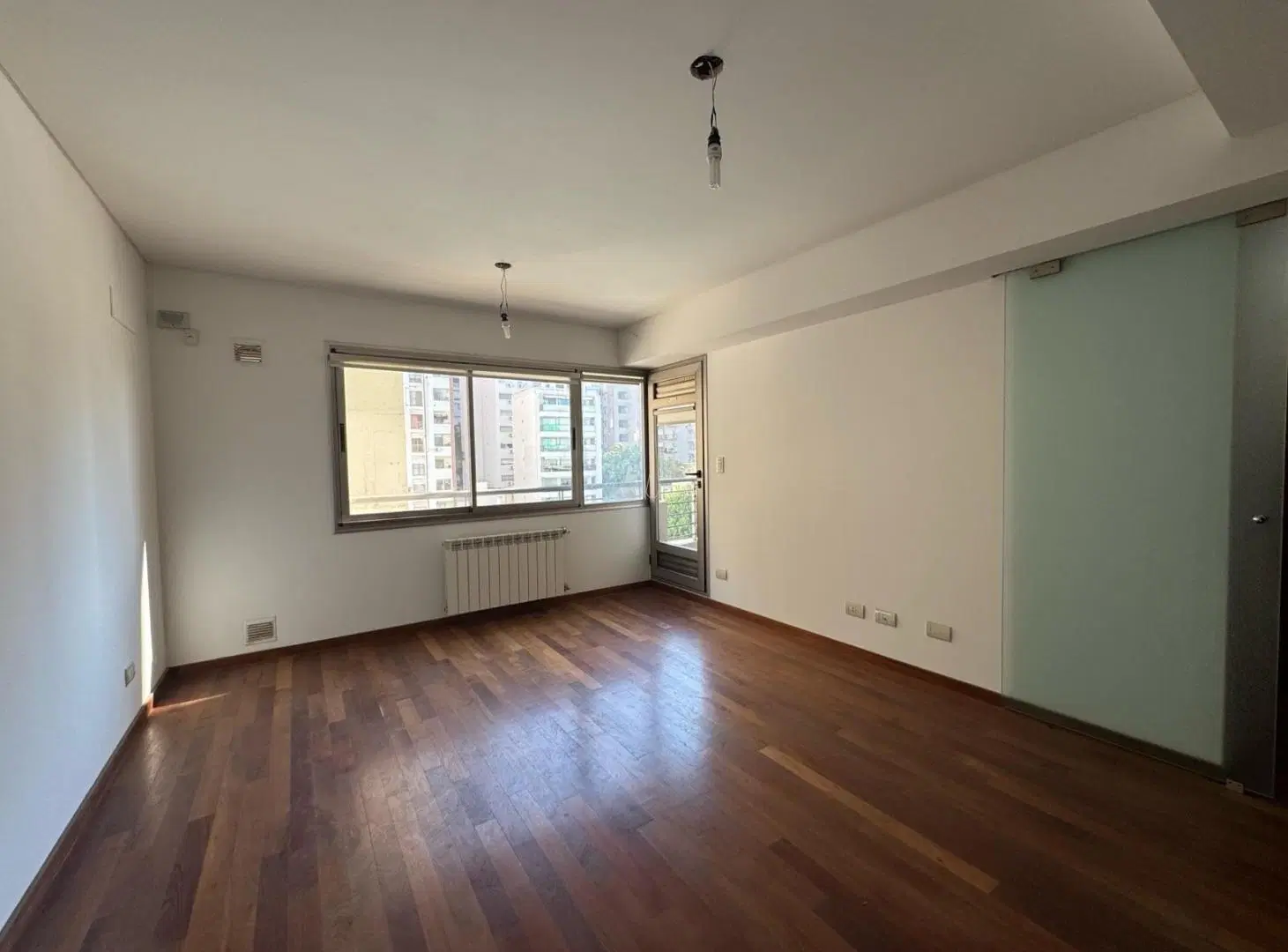Departamento de un dormitorio con cochera y baulera Zona Rio amenities piscina 3