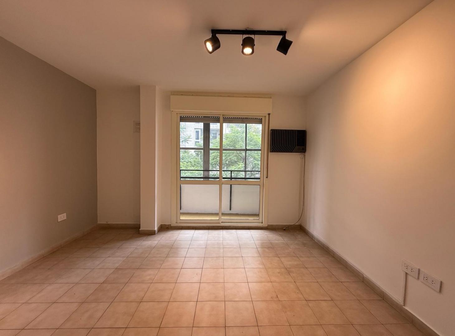 Foto de Departamento venta, tres dormitorios, centro, imagen 2