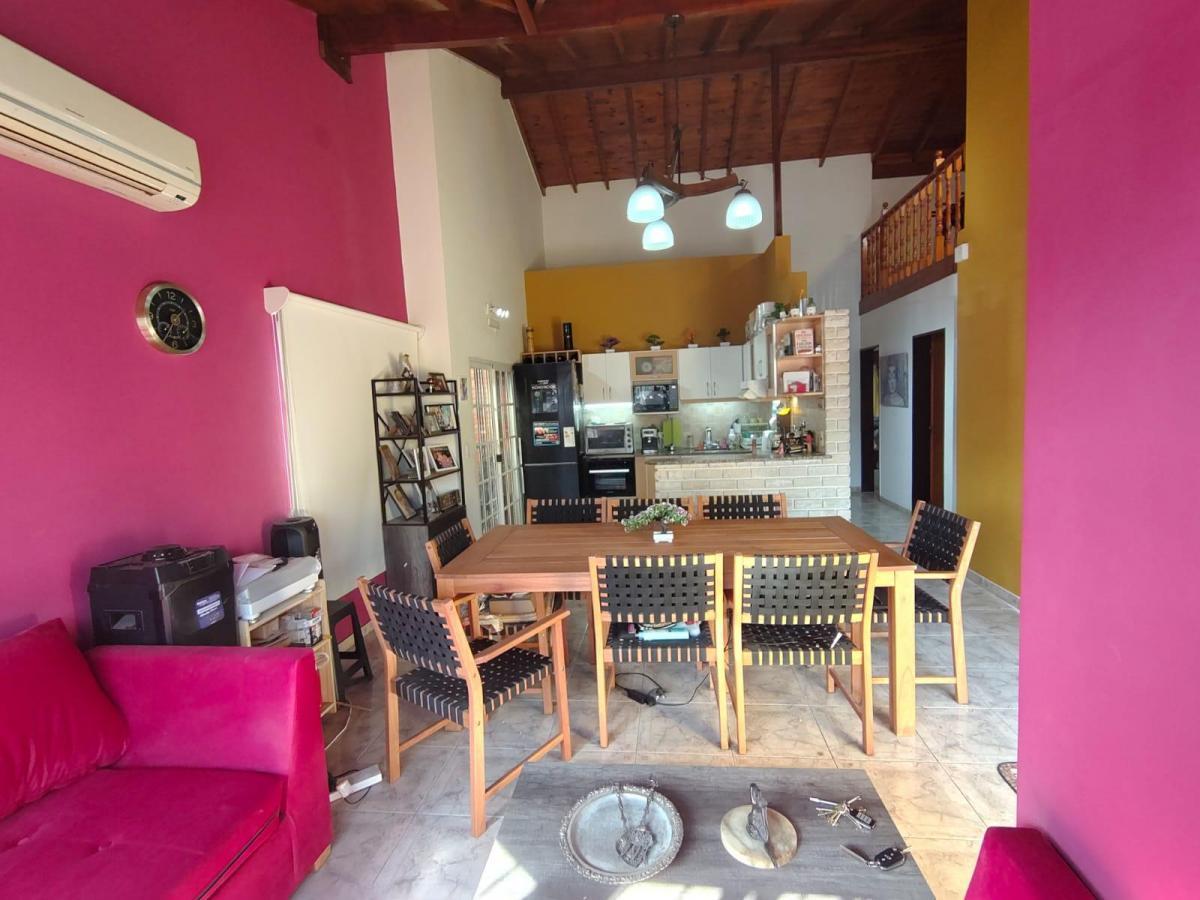 Foto de Chalet Funcional en Excelente Ubicación – 312m² Con Piscina y Quincho, imagen 5