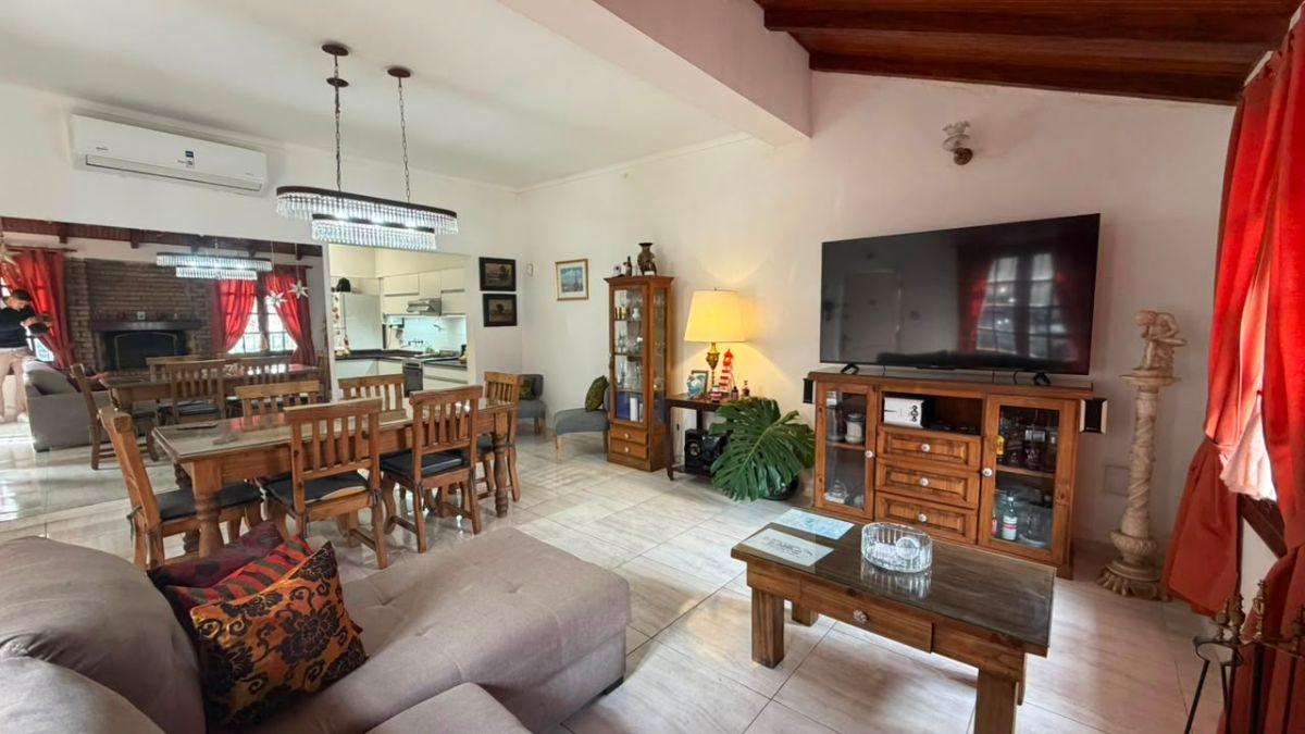Foto de Hermosa casa en barrio Candioti Sur, imagen 3