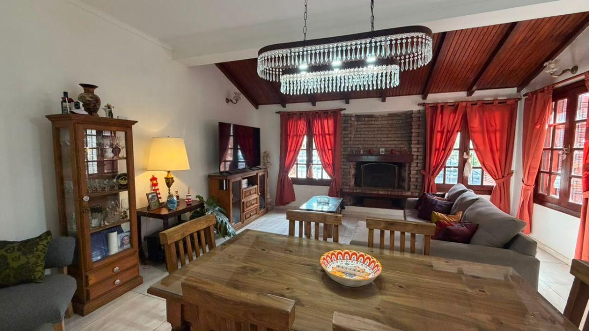 Foto de Hermosa casa en barrio Candioti Sur, imagen 2