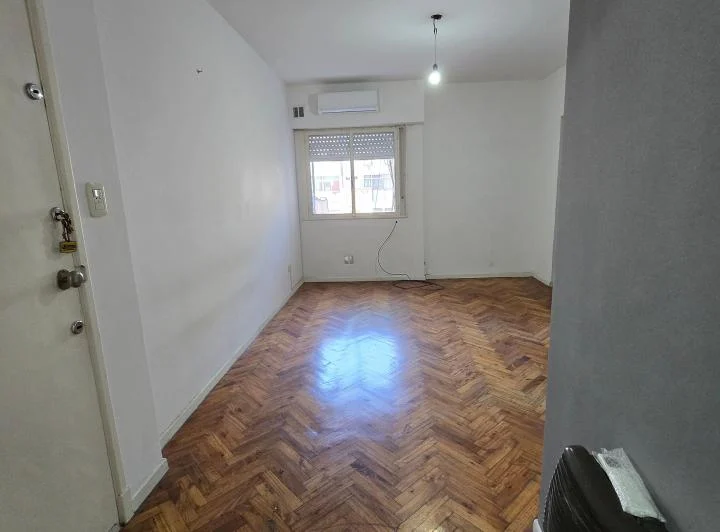 Departamento · 38m² · 2 ambientes muy Luminoso a 2 cuadras de la UADE 5