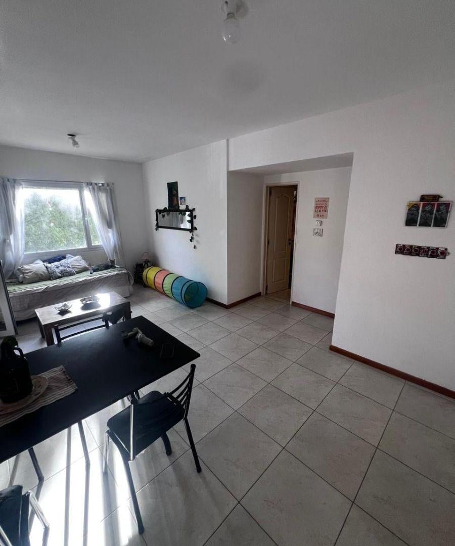 Foto de Departamento 1 Dormitorio c/ parrilla propia en Barrio Sur!, imagen 2