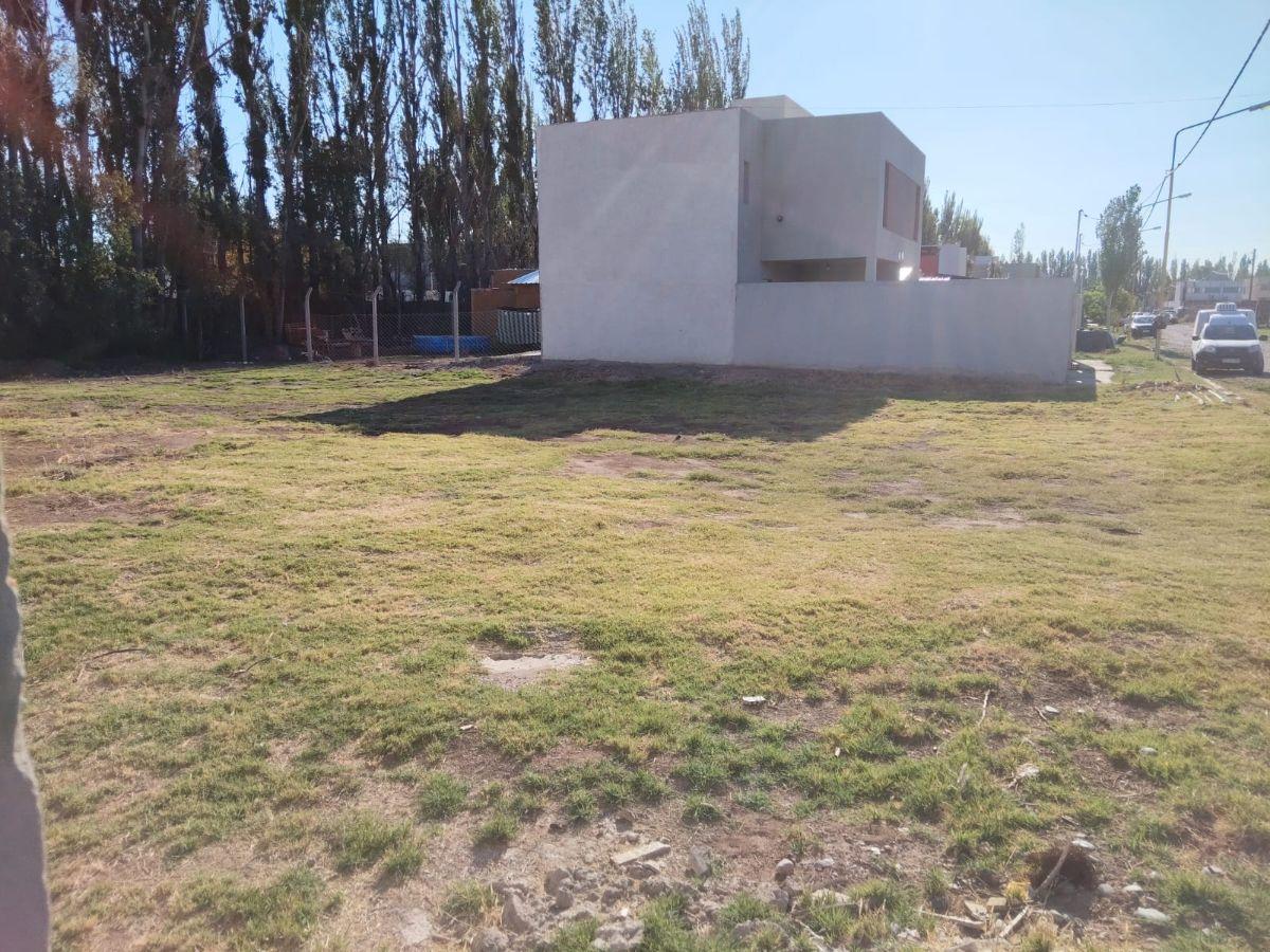 Foto de TEMI CONSULTORA VENDE TERRENOS EN BARRIO "TIERRA MANSA". CENTENARIO, imagen 3