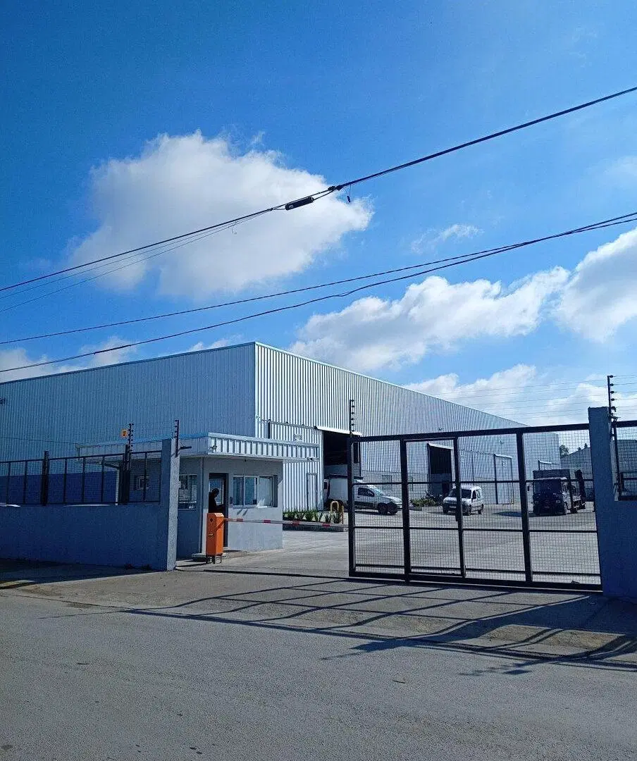 Galpón en Alquiler en parque industrial Boulevares 500m2 4