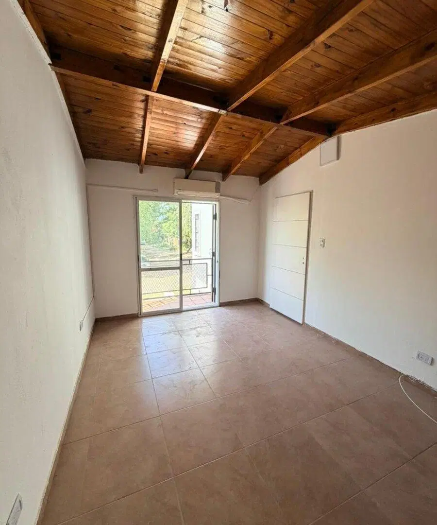 Casa en Housing 4 dorm y pileta- Recta Martinolli al 8000 8