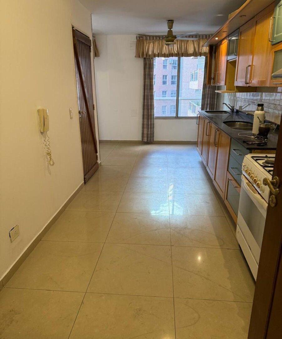 Foto de VENTA DEPTO 3 DORM COCHERA NUEVA CBA FRENTE, imagen 4