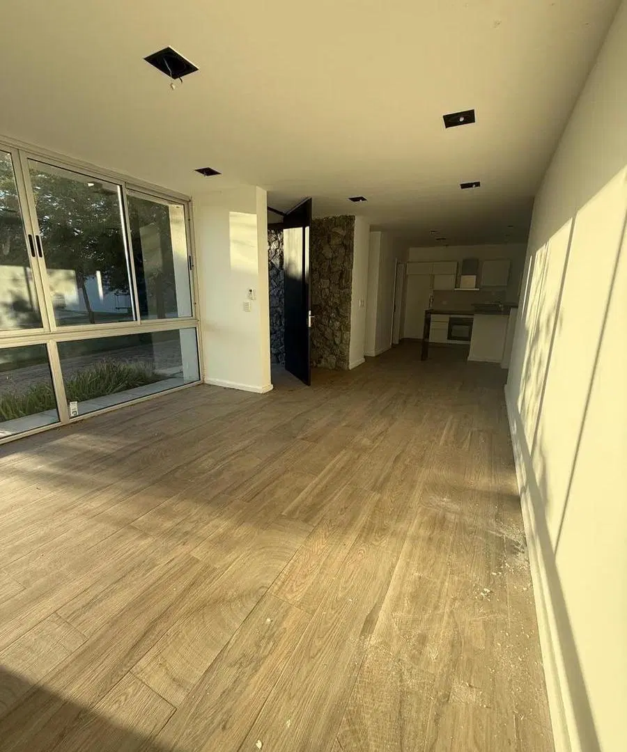 APTO CREDITO CASA EN VILLA ALLENDE - Housing Punta Golf 1