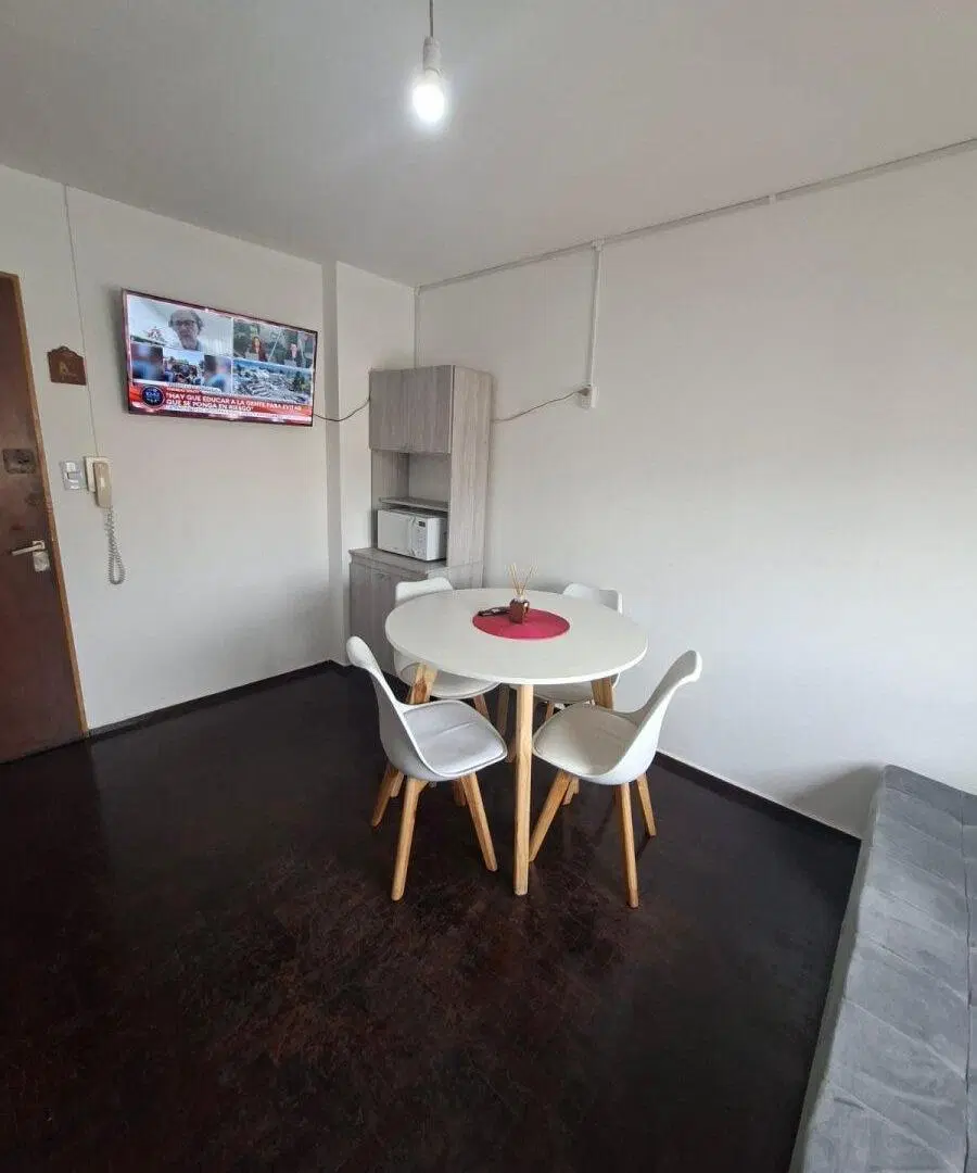 Venta departamento 1 dormitorio amoblado centro 3