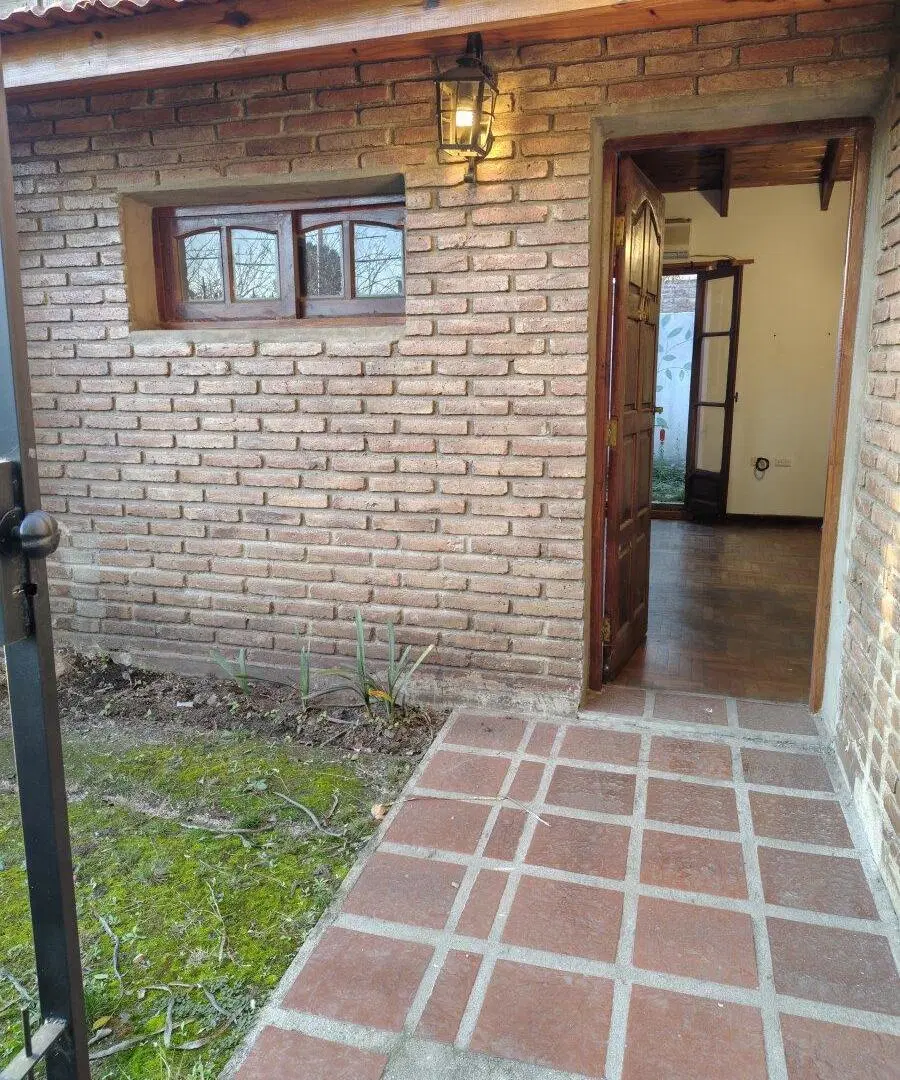 Monoambiente en Alquiler – Ideal Consultorios / Uso Profesional 2