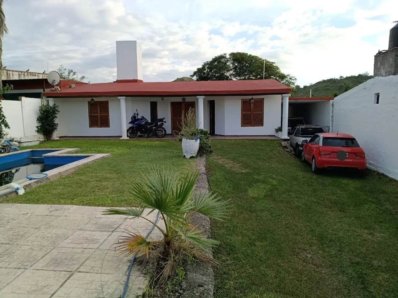 Venta CASA 2 dormitorios en La Calera con amplio Patio PILETA -Vistas a las Sierras 4