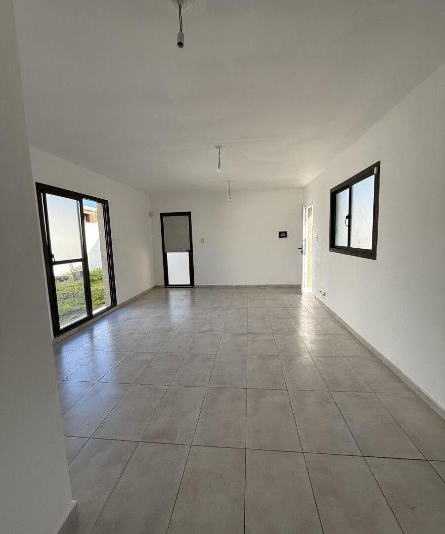 Foto de Venta duplex docta 3 dormitorios cochera patio amplio, imagen 1