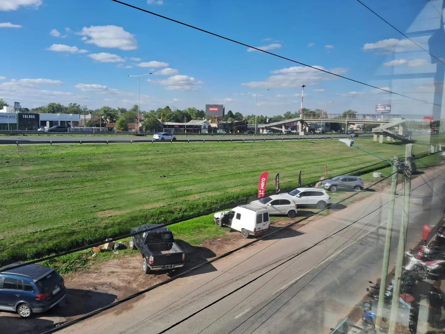 Posibilidad de alquilar local aledaño y planta alta también! 3