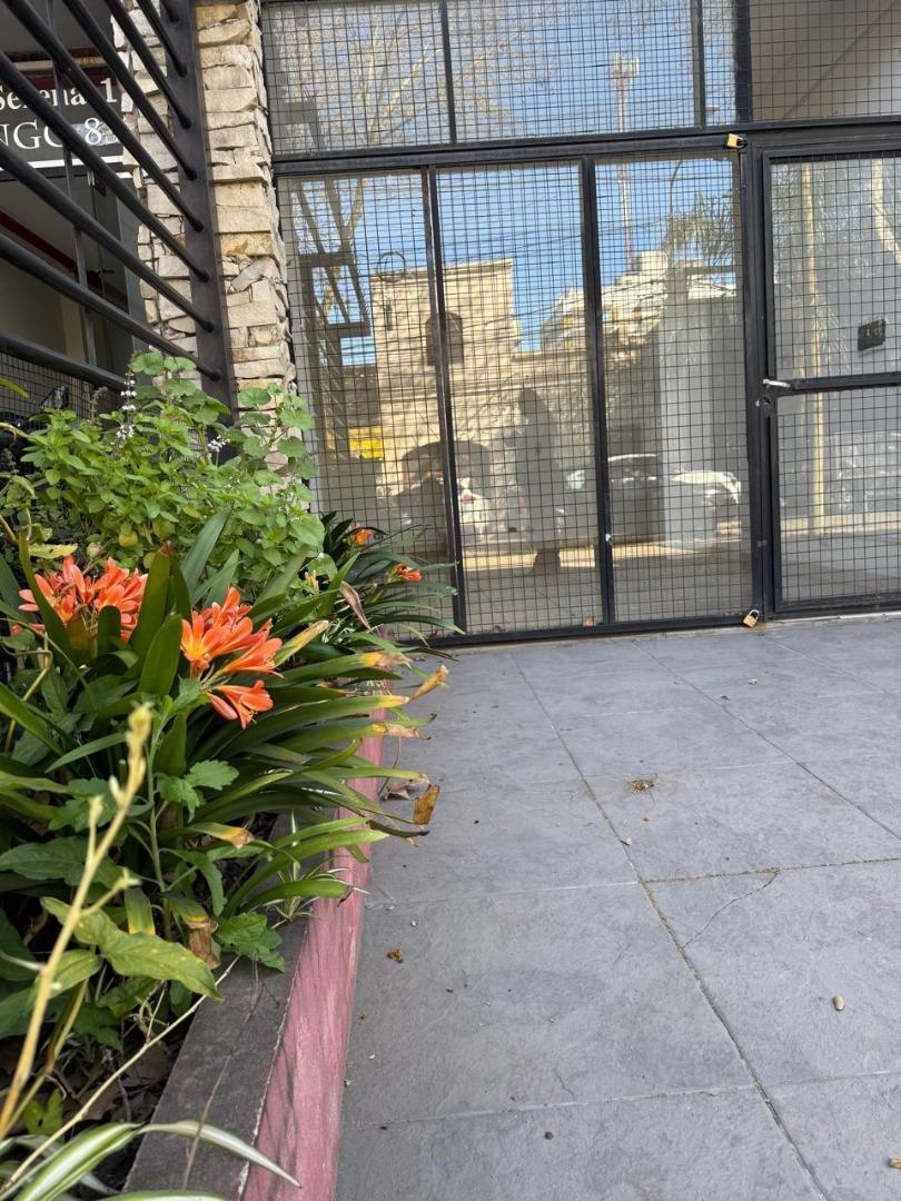 Foto de Hay dos locales disponibles, el precio es por cada local, imagen 2