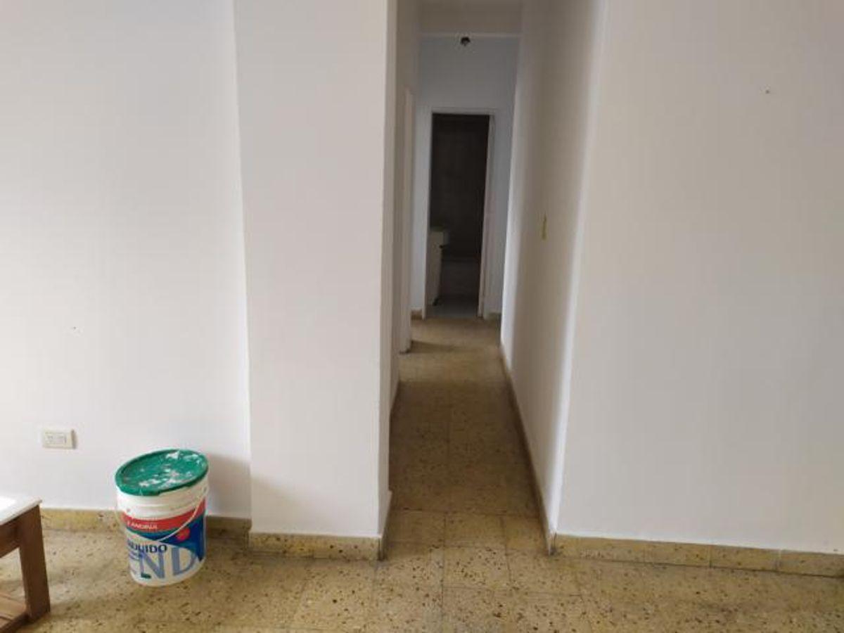 Foto de Departamento de 60 m² con 2 dormitorios en alquiler en Berazategui, imagen 1