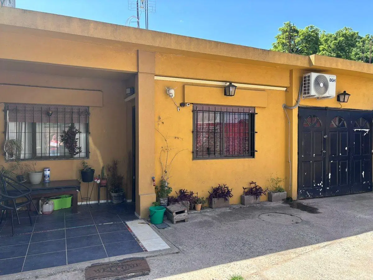 VENTA CASA 3 AMBIENTES, VILLA CELINA 3