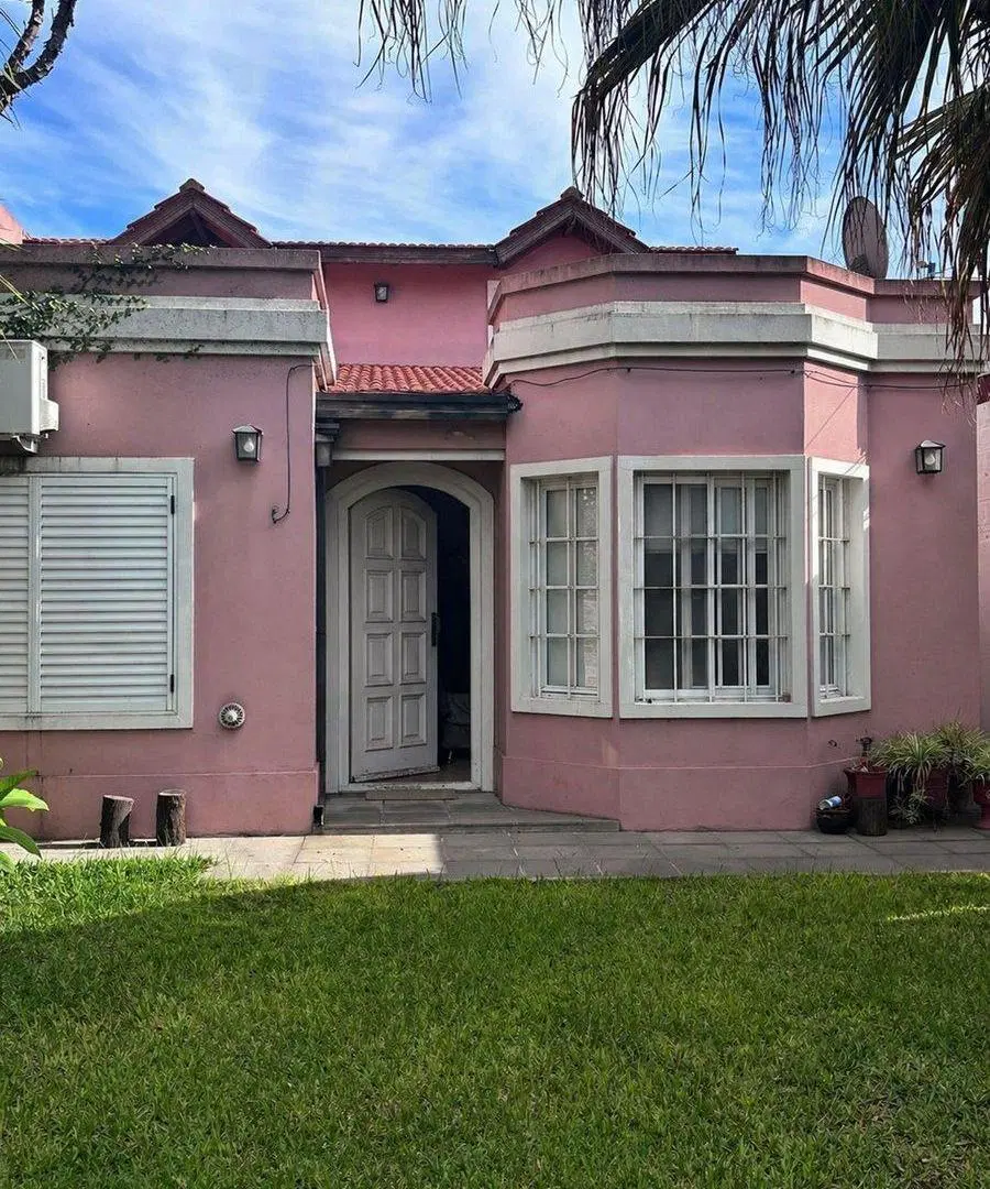 VENTA CASA 5 AMBIENTES VILLA CELINA 3