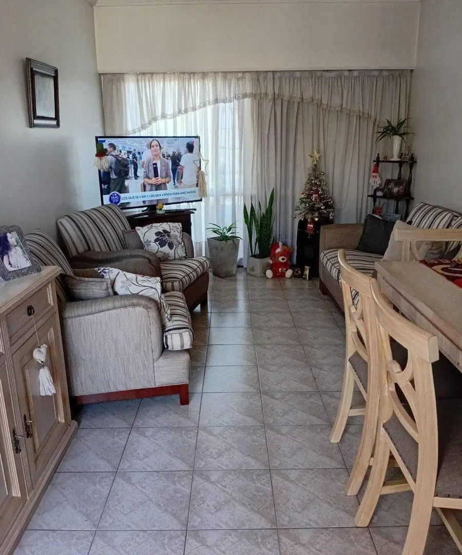 DEPARTAMENTO 4 AMB  CON PATIO Y BALCON EN LUGANO 3