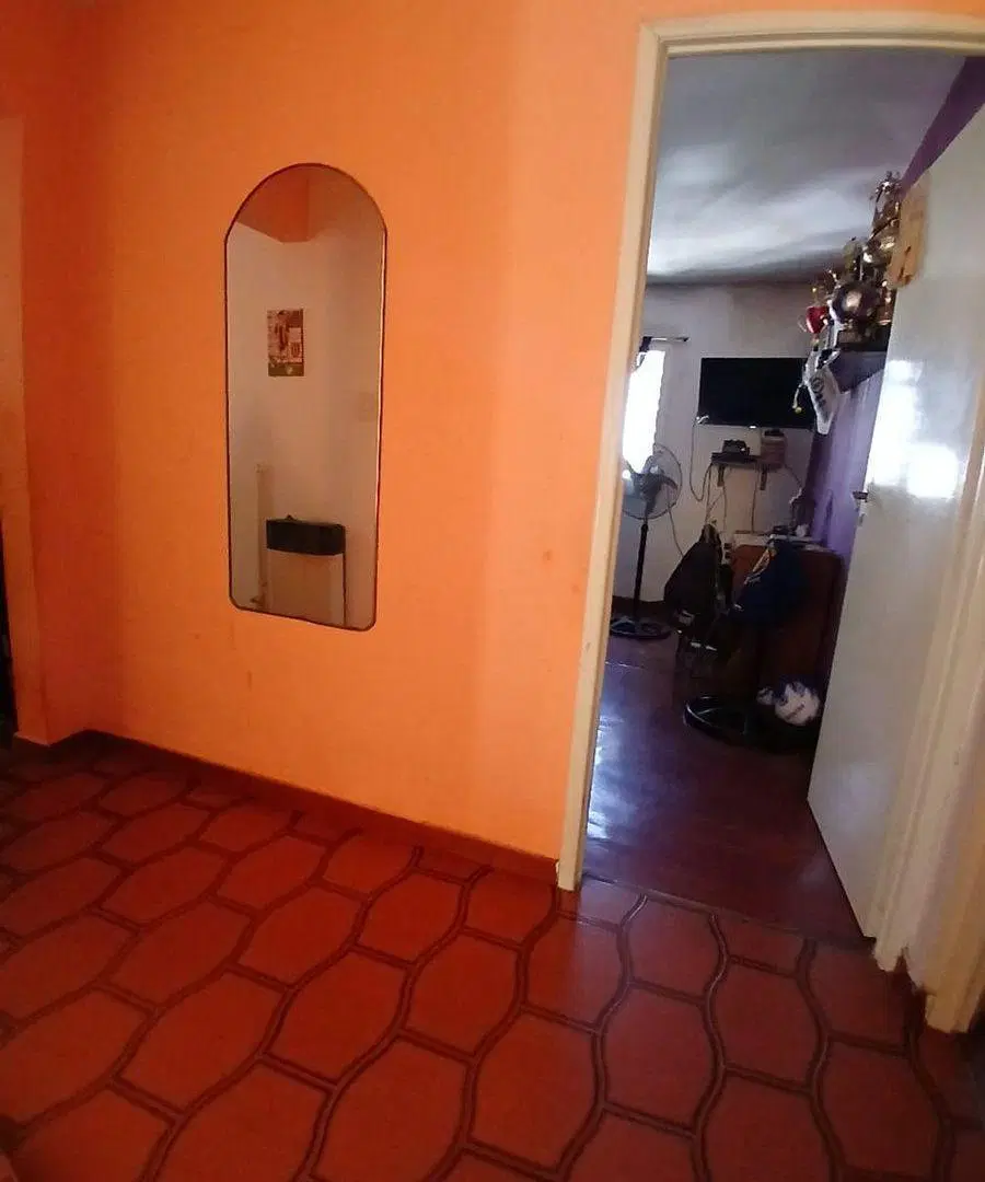 Departamento 4 ambientes  Barrio Piedrabuena 5
