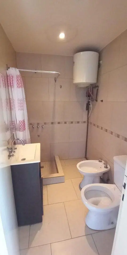 VENTA  MONOAMBIENTE MORON 3