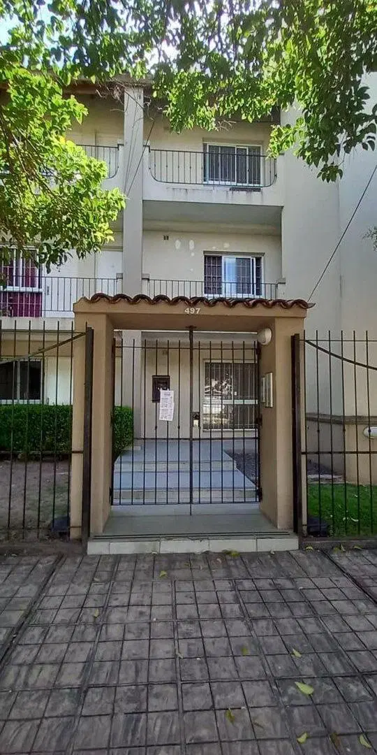 VENTA  MONOAMBIENTE MORON 8