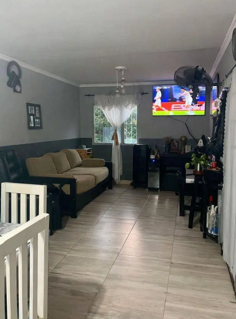 DEPTO 5 AMBIENTES EN VENTA,BARRIO PIEDRABUENA 4