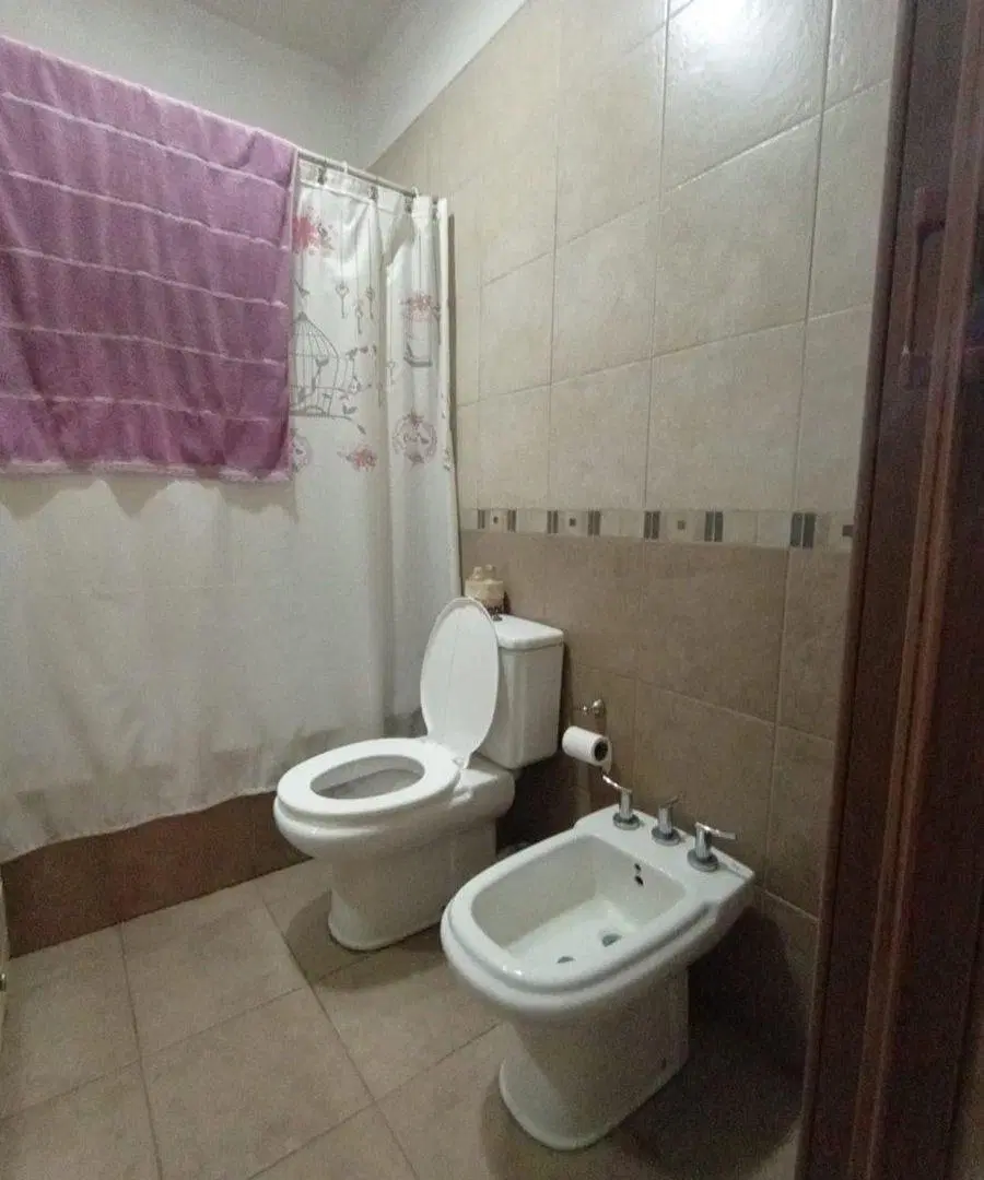 CASA EN VENTA 3 AMBIENTES V.MADERO 4