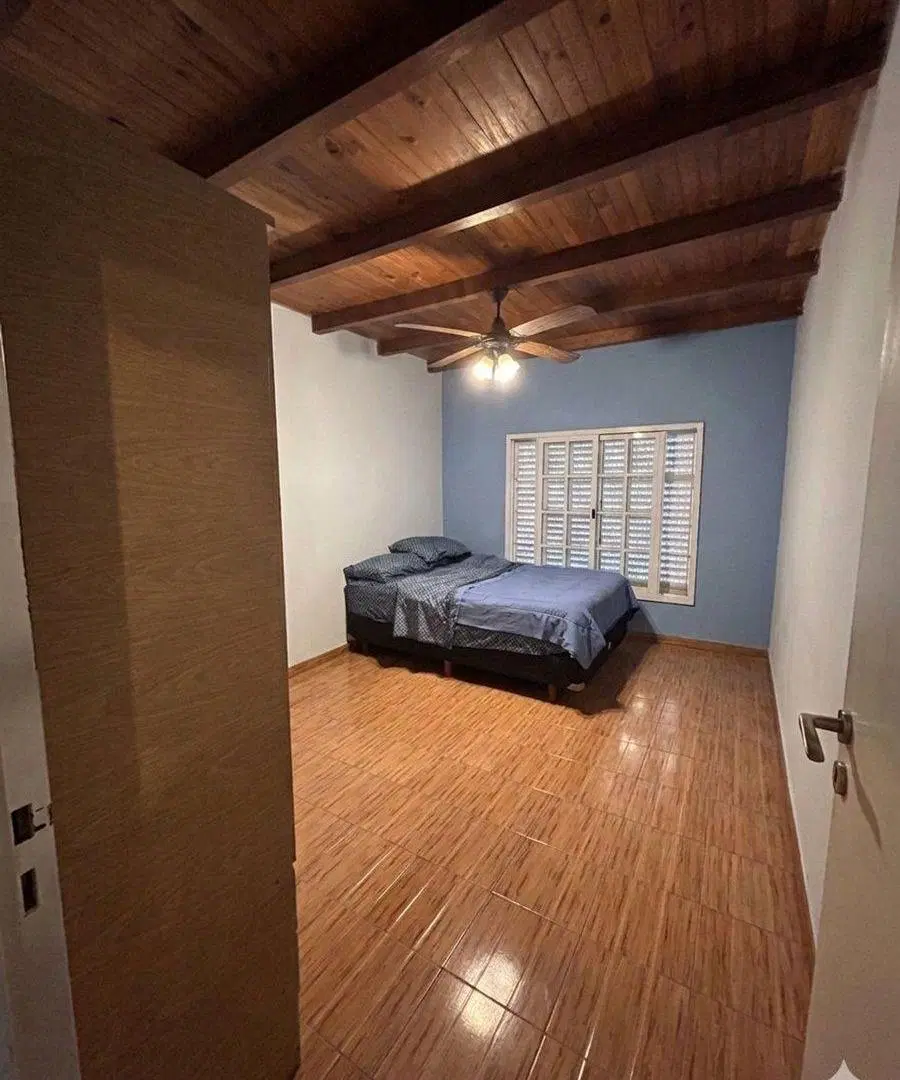 VENTA CASA 5 AMBIENTES VILLA CELINA 8
