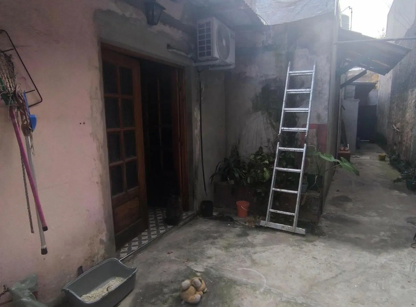 VENTA TERRENO/LOTE/CASA A REFACCIONAR/ZONA FABRIL 2
