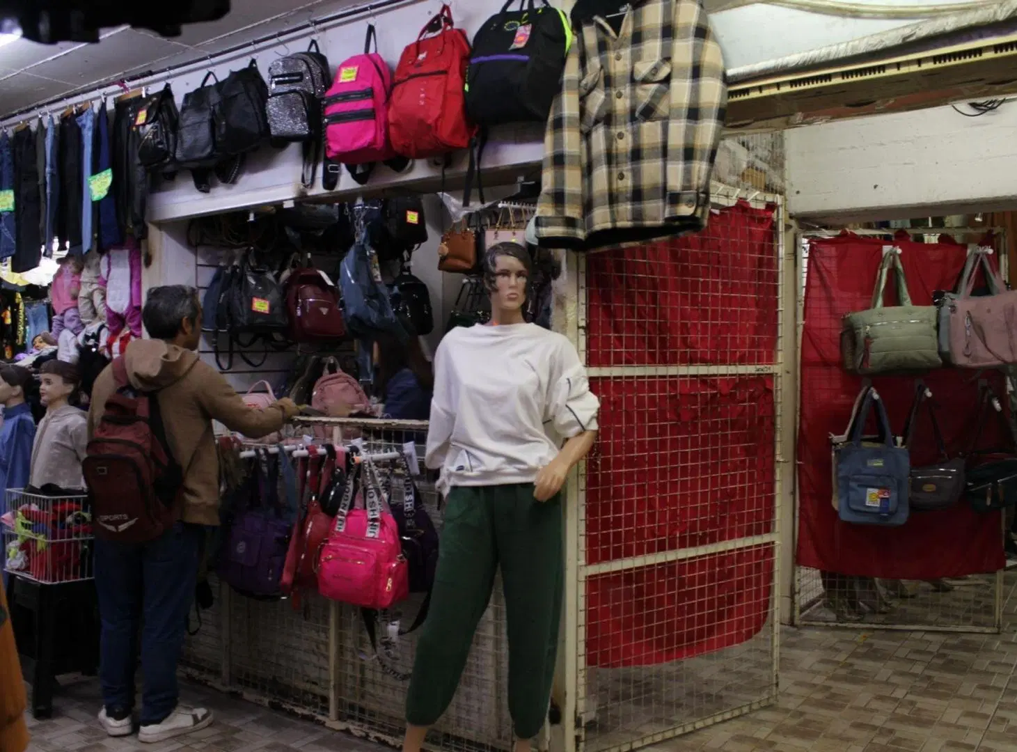 VENTA DE LOCAL EN ONCE 3
