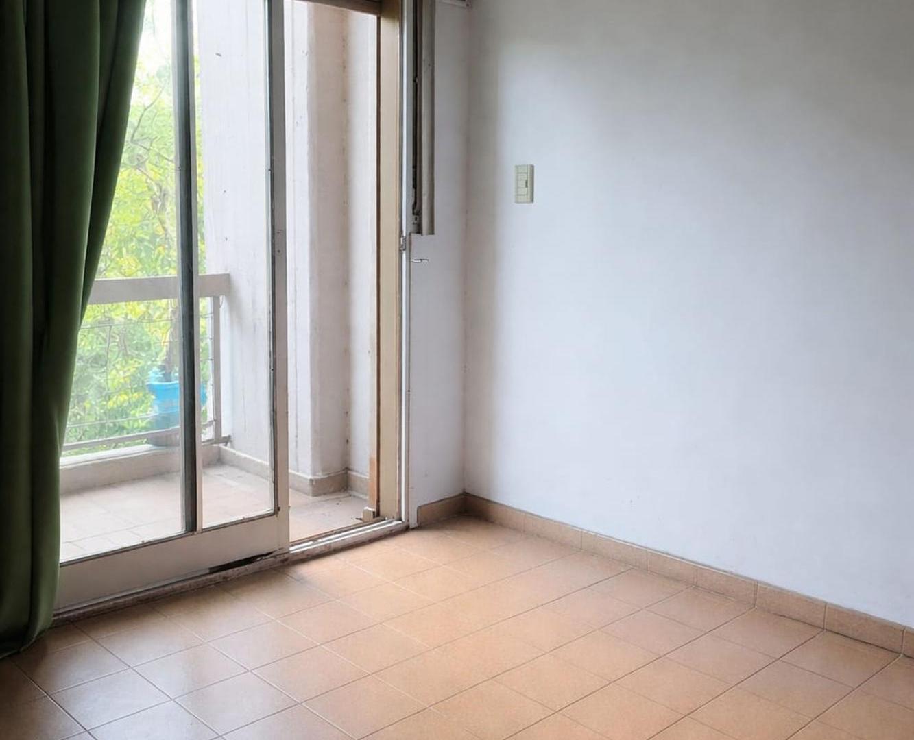 Foto de DEPARTAMENTO 2 AMBIENTES EN VENTA EN FLORESTA, imagen 4