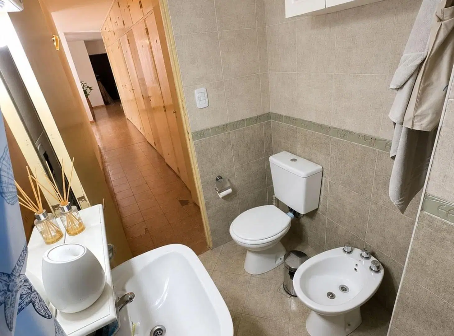 DEPARTAMENTO 4 AMBIENTES EN VENTA, LUGANO 1 Y 2 5